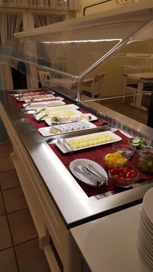 זינסהיים Cross-Country-Hotel Hirsch מראה חיצוני תמונה